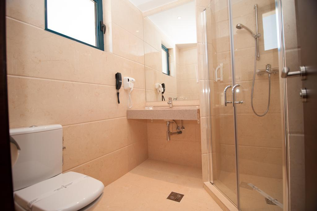 Hotel Mon Jardin Mahmudia Rom bilde