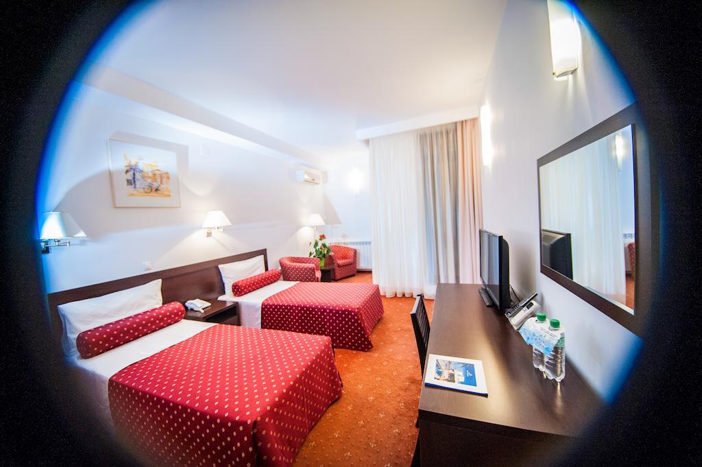 Hotel Mon Jardin Mahmudia Rom bilde